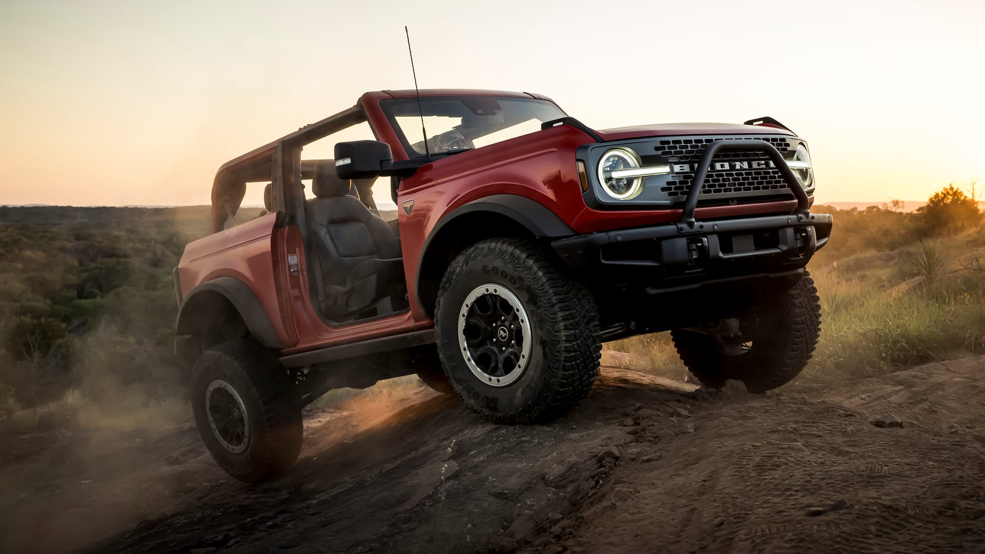 Ford Bronco Review 2025 | Top Gear